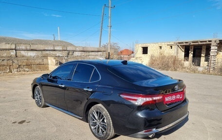 Toyota Camry, 2023 год, 3 250 000 рублей, 5 фотография