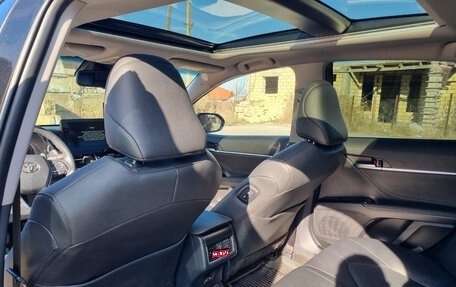 Toyota Camry, 2023 год, 3 250 000 рублей, 8 фотография