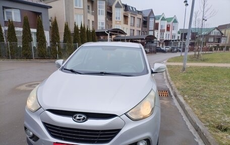 Hyundai ix35 I рестайлинг, 2012 год, 930 000 рублей, 1 фотография