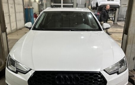 Audi A4, 2017 год, 2 100 000 рублей, 2 фотография
