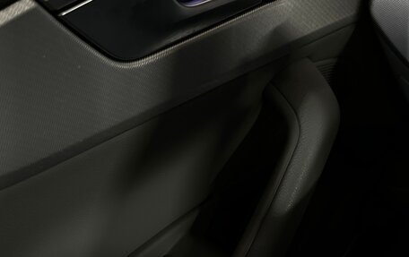 Audi A4, 2017 год, 2 100 000 рублей, 13 фотография