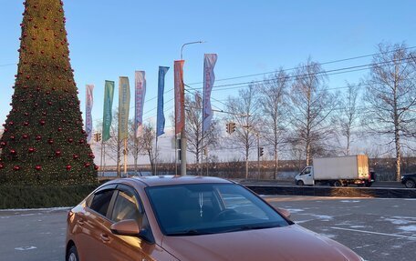 Hyundai Solaris II рестайлинг, 2018 год, 980 000 рублей, 2 фотография