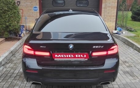 BMW 5 серия, 2021 год, 3 000 000 рублей, 3 фотография