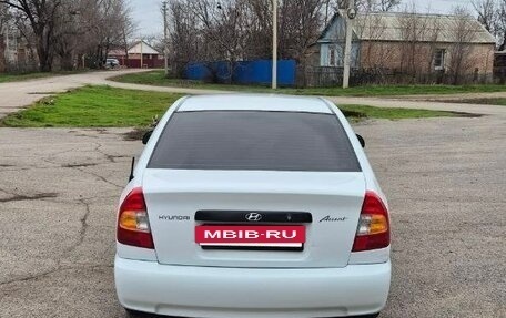 Hyundai Accent II, 2011 год, 650 000 рублей, 5 фотография