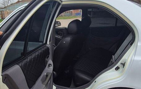 Hyundai Accent II, 2011 год, 650 000 рублей, 11 фотография