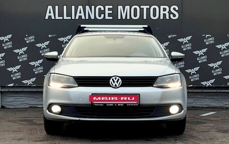 Volkswagen Jetta VI, 2014 год, 1 200 000 рублей, 2 фотография