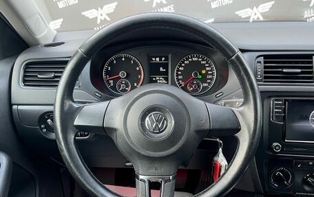 Volkswagen Jetta VI, 2014 год, 1 200 000 рублей, 14 фотография