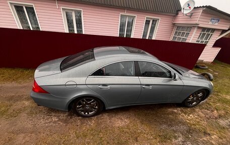 Mercedes-Benz CLS, 2004 год, 910 000 рублей, 5 фотография
