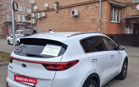 KIA Sportage IV рестайлинг, 2018 год, 2 000 000 рублей, 6 фотография