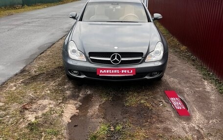 Mercedes-Benz CLS, 2004 год, 910 000 рублей, 6 фотография