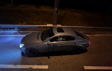 Mercedes-Benz CLS, 2004 год, 910 000 рублей, 12 фотография