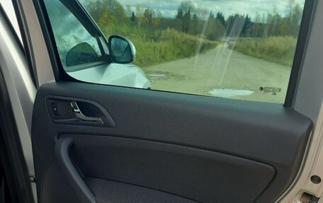 Skoda Yeti I рестайлинг, 2014 год, 1 210 000 рублей, 15 фотография