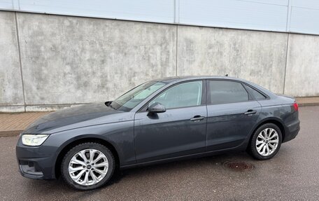 Audi A4, 2021 год, 4 200 000 рублей, 4 фотография