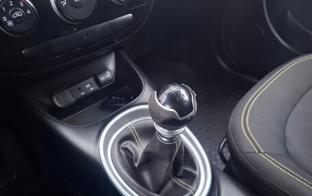 KIA Soul II рестайлинг, 2015 год, 1 244 000 рублей, 17 фотография