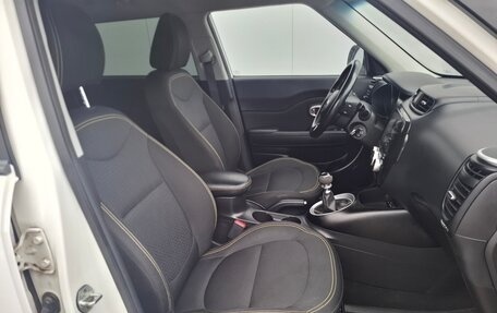 KIA Soul II рестайлинг, 2015 год, 1 244 000 рублей, 12 фотография