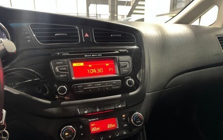 KIA cee'd III, 2014 год, 1 058 000 рублей, 14 фотография