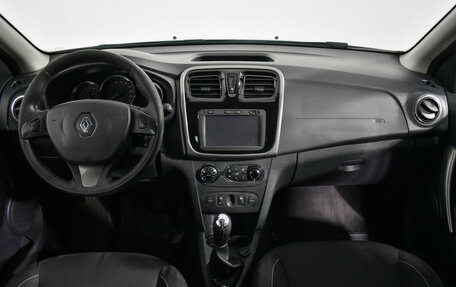 Renault Sandero II рестайлинг, 2016 год, 729 000 рублей, 13 фотография