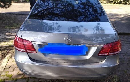 Mercedes-Benz E-Класс, 2011 год, 2 000 000 рублей, 3 фотография