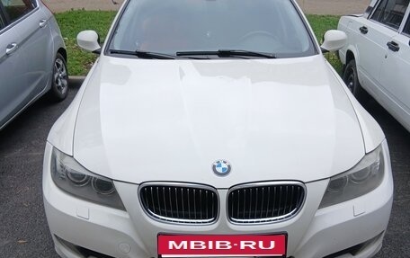 BMW 3 серия, 2011 год, 1 000 000 рублей, 5 фотография