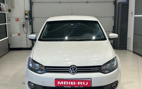 Volkswagen Polo VI (EU Market), 2011 год, 595 000 рублей, 2 фотография