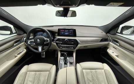 BMW 6 серия, 2018 год, 4 200 000 рублей, 7 фотография