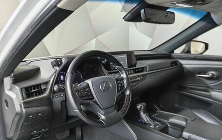 Lexus ES VII, 2020 год, 4 500 000 рублей, 16 фотография