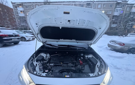 Toyota RAV4, 2021 год, 3 400 000 рублей, 11 фотография