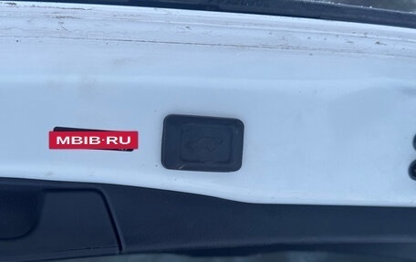 Toyota RAV4, 2021 год, 3 400 000 рублей, 10 фотография