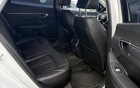 Hyundai Sonata VIII, 2020 год, 2 400 000 рублей, 9 фотография