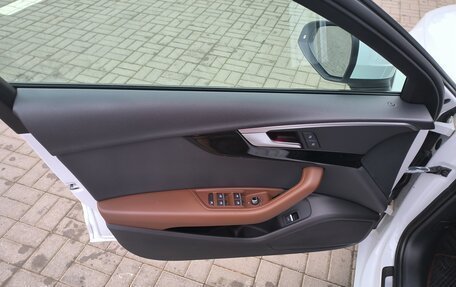 Audi A4, 2019 год, 2 490 000 рублей, 18 фотография