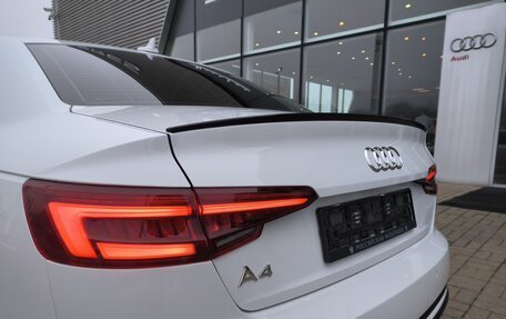 Audi A4, 2019 год, 2 490 000 рублей, 16 фотография