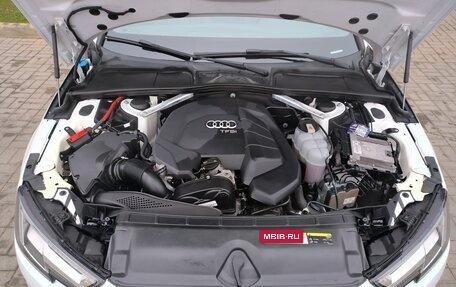 Audi A4, 2019 год, 2 490 000 рублей, 13 фотография