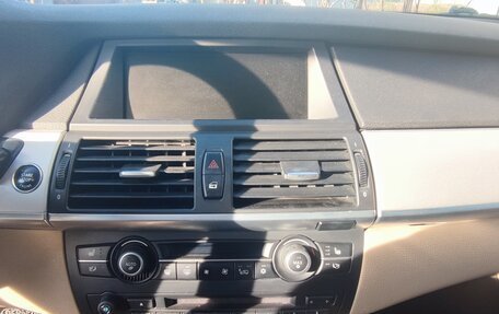 BMW X6, 2011 год, 2 110 000 рублей, 25 фотография