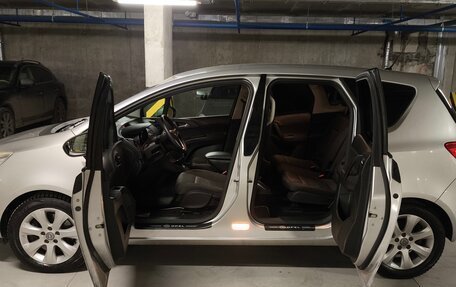 Opel Meriva, 2011 год, 660 000 рублей, 5 фотография