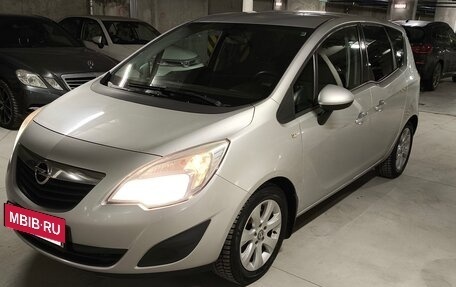 Opel Meriva, 2011 год, 660 000 рублей, 2 фотография