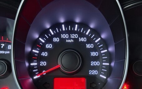 KIA Rio III рестайлинг, 2013 год, 834 000 рублей, 22 фотография