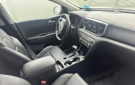 KIA Sportage IV рестайлинг, 2021 год, 2 160 000 рублей, 17 фотография