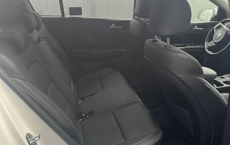 KIA Sportage IV рестайлинг, 2021 год, 2 160 000 рублей, 20 фотография