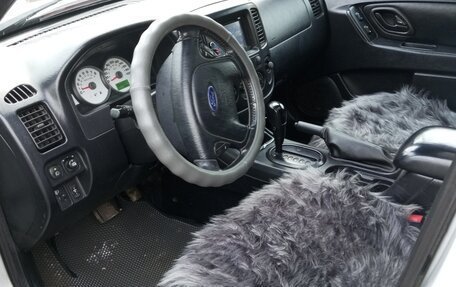 Ford Maverick, 2006 год, 800 000 рублей, 11 фотография