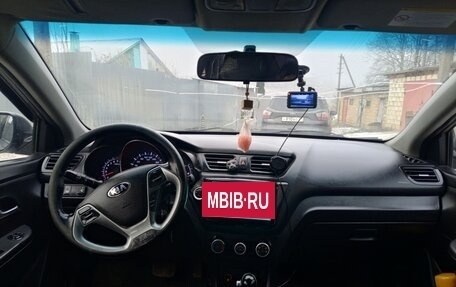 KIA Rio III рестайлинг, 2016 год, 880 000 рублей, 2 фотография