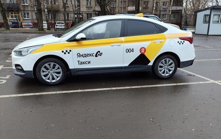 Hyundai Solaris II рестайлинг, 2019 год, 815 000 рублей, 2 фотография