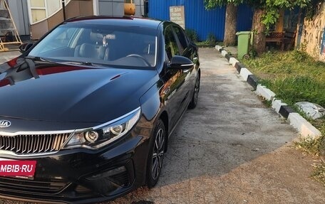 KIA Optima IV, 2019 год, 1 900 000 рублей, 1 фотография