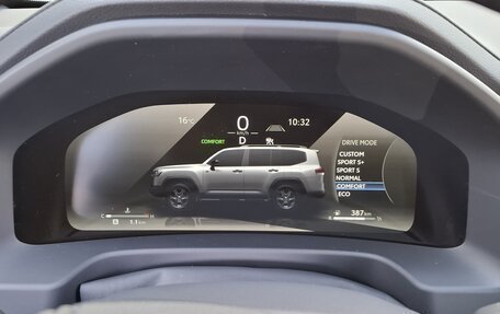 Toyota Land Cruiser, 2025 год, 16 599 999 рублей, 24 фотография