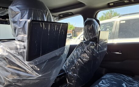 Toyota Land Cruiser, 2025 год, 16 599 999 рублей, 32 фотография