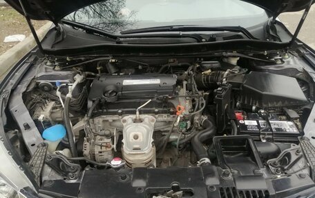 Honda Accord IX рестайлинг, 2013 год, 1 950 000 рублей, 23 фотография