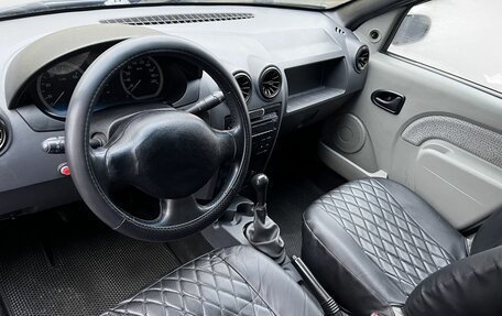 Renault Logan I, 2005 год, 275 000 рублей, 7 фотография