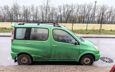 Toyota Yaris Verso, 2003 год, 350 000 рублей, 3 фотография