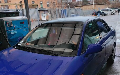 Mitsubishi Carisma I, 1996 год, 310 000 рублей, 3 фотография