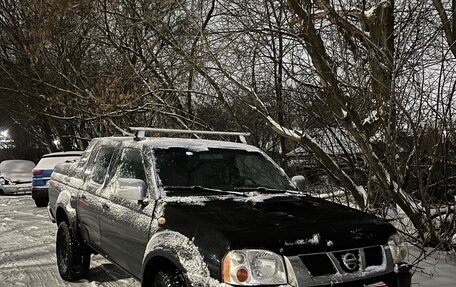 Nissan NP300, 2012 год, 740 000 рублей, 1 фотография