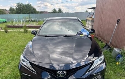 Toyota Camry, 2018 год, 2 200 000 рублей, 1 фотография